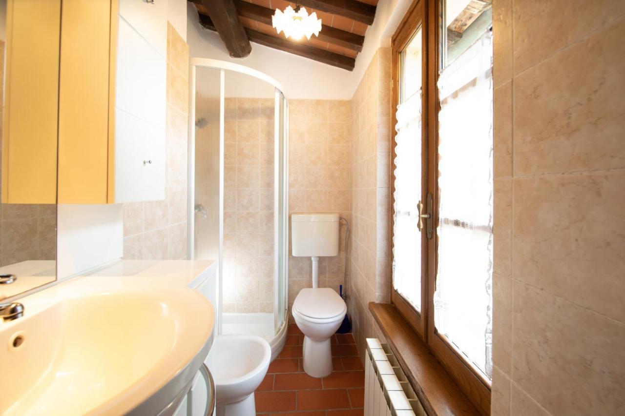 Casetta Di Butia, Ginestra Apartment With Swimming Pool Borgo a Mozzano Exterior foto
